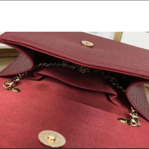 Bag - Picture 2 of 4